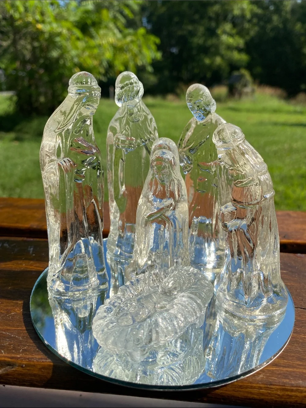 Vintage Windsor Collection Miniature 6-Piece Glass Nativity Set w/ Mirror 1990s
